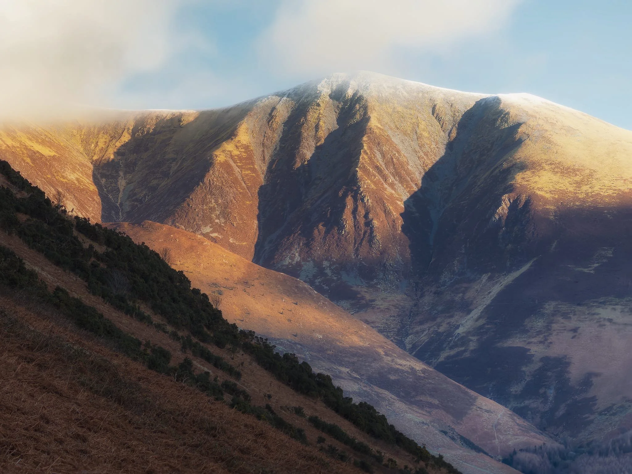 Using the iPhone’s 8x zoom to really showcase Skiddaw’s fantastic crags.