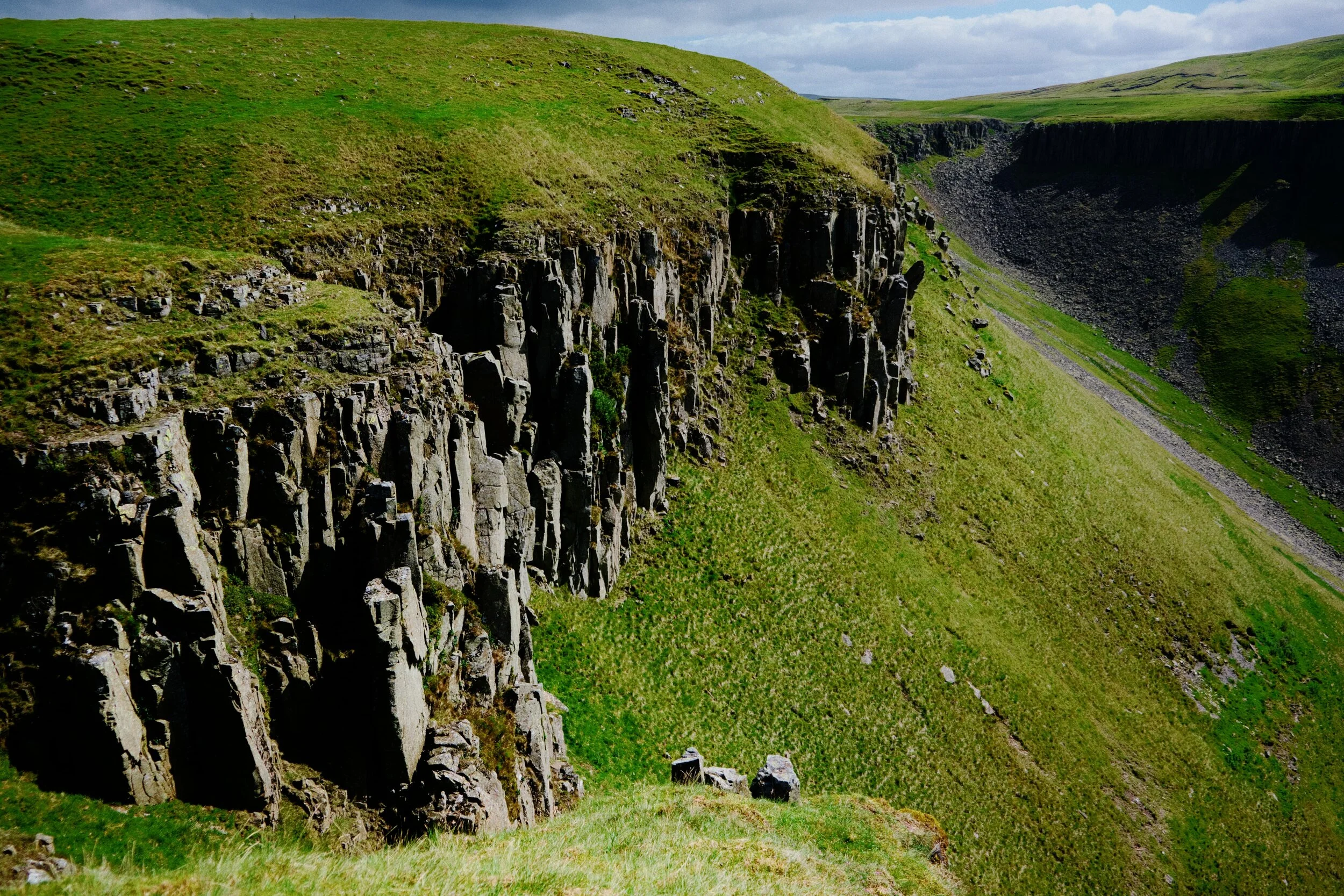 As we approach the head of High Cup Nick our shooting frequency increases as the views get more and more epic. Here’s some of the Whin Sill cliffs on High Cup Nick’s northwestern flank.