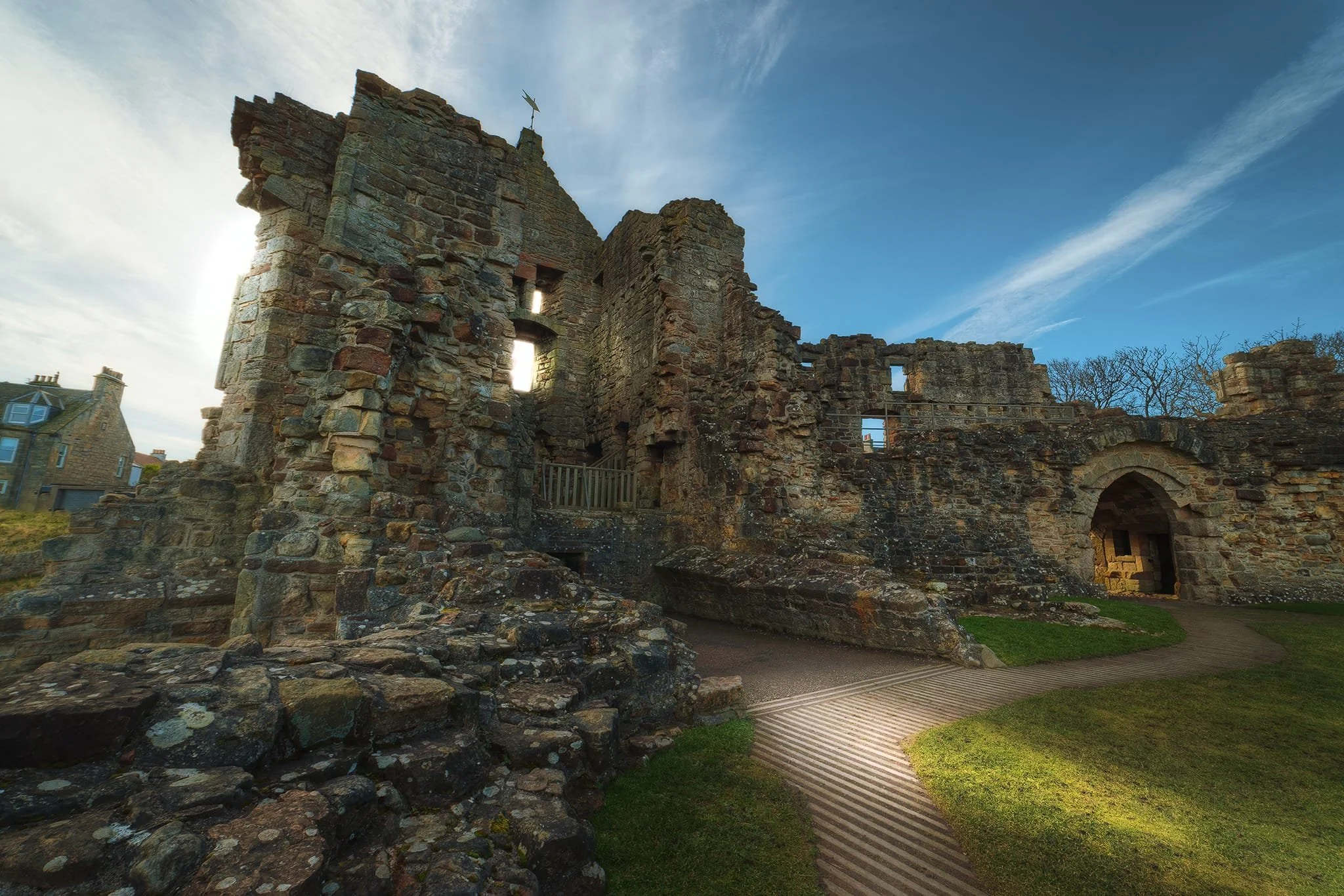 Looking back at the front and entrance of St Andrews castle. There’s been a castle standing at the site since the era of Bishop Roger (1189–1202). This is the largest part of the castle ruins that’s still standing, the rest having largely fallen into the sea.